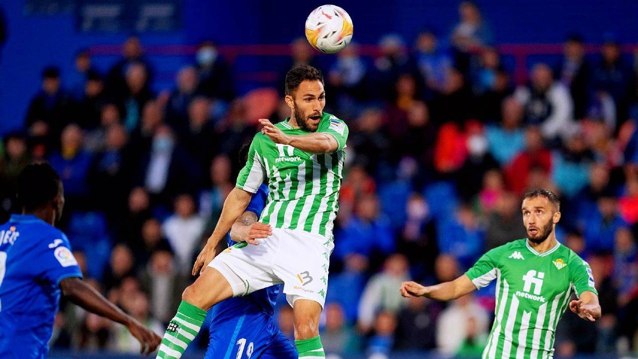 关于水晶宫在主场比赛中不敌对手,积分榜下滑的信息 关于水晶宫在主场比赛中不敌对手,积分榜下滑的信息